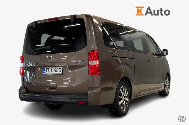 Toyota Proace Verso 2