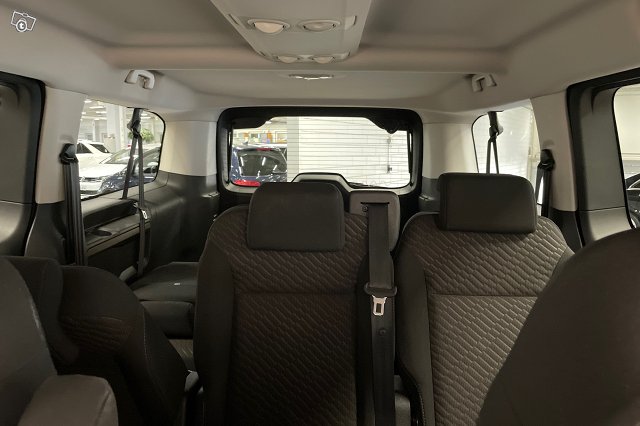 Toyota Proace Verso 21