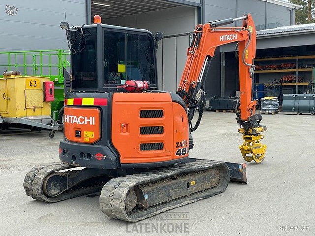 Hitachi ZX 48U-5A Kaivinkone 8