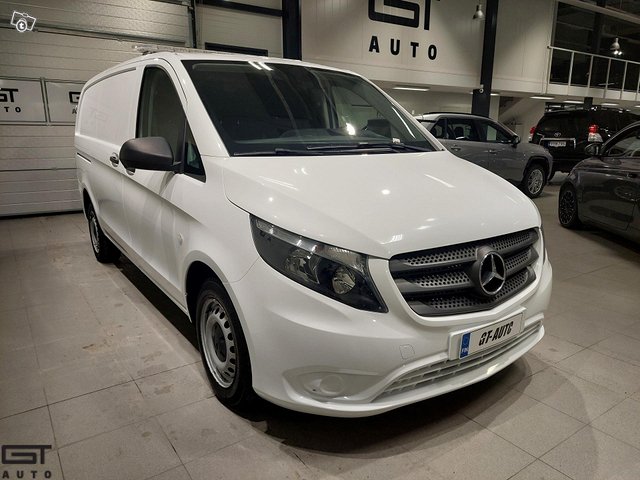 Mercedes-Benz Vito 14