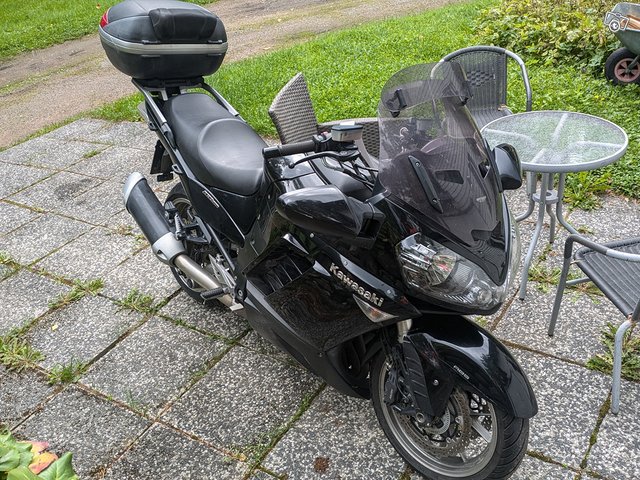 Kawasaki GTR 1400, kuva 1