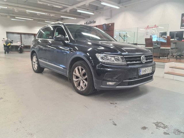 Volkswagen Tiguan 1