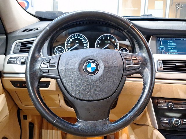 BMW 535 GRAN TURISMO 8