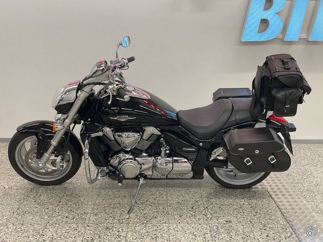 Suzuki INTRUDER 6