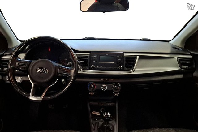 Kia Rio 8