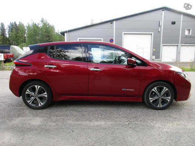 Nissan Leaf 2