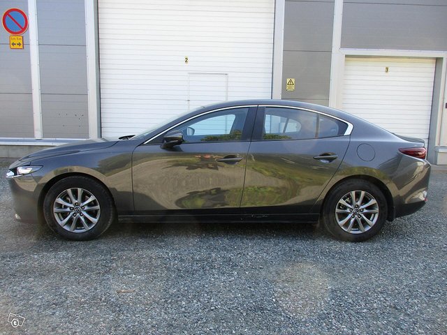 Mazda 3 6