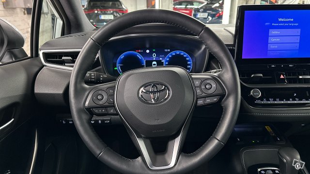 Toyota Corolla 12