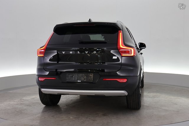 Volvo XC40 10