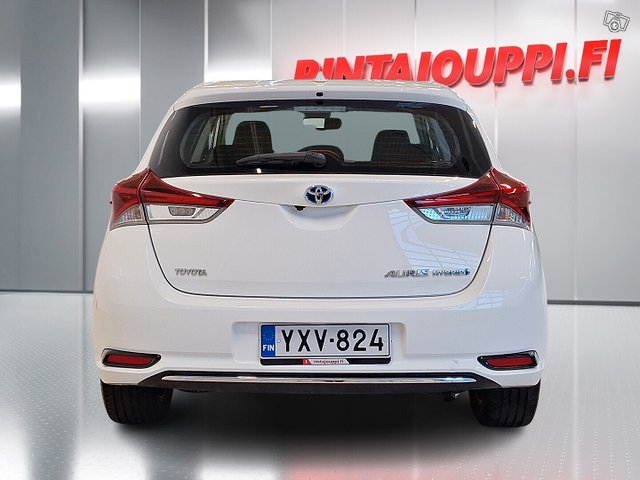 Toyota Auris 6