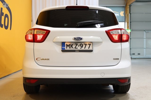 Ford C-Max 5