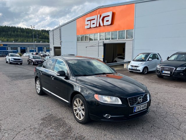 Volvo S80