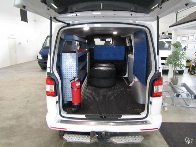 Volkswagen Transporter 13