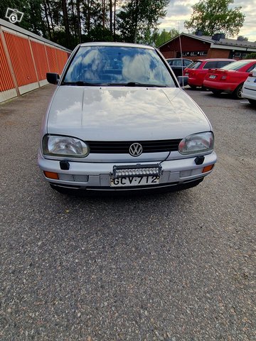 Volkswagen Golf, kuva 1