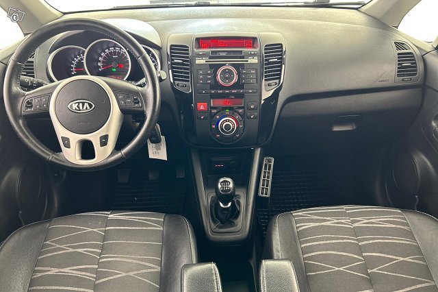 Kia Venga 13