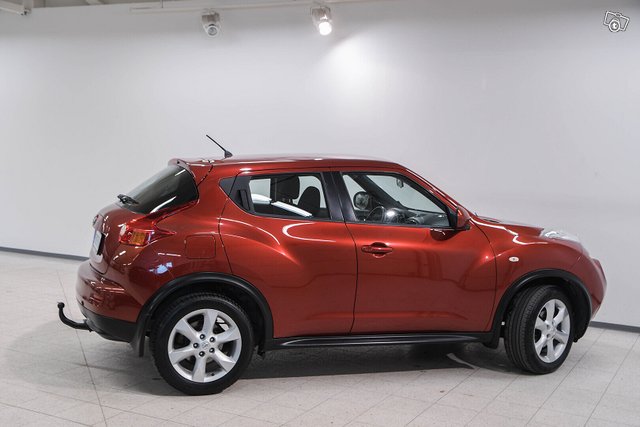 Nissan Juke 4