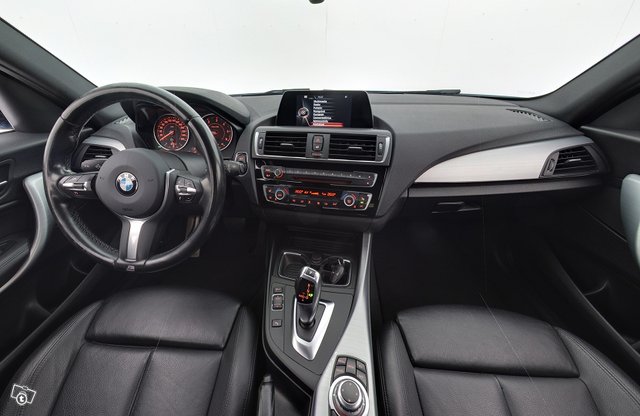 BMW 120 12