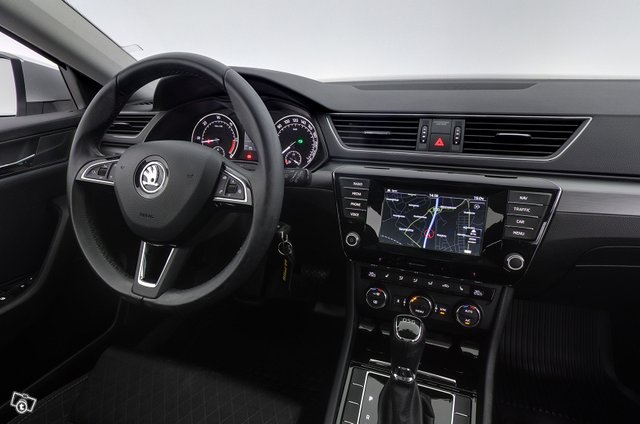 Skoda Superb 12