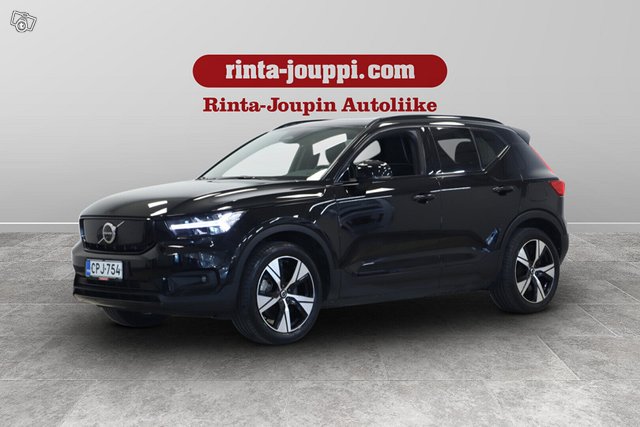 Volvo XC40 1