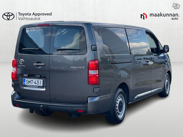 TOYOTA PROACE 5