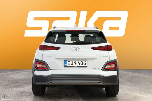 Hyundai KONA 7