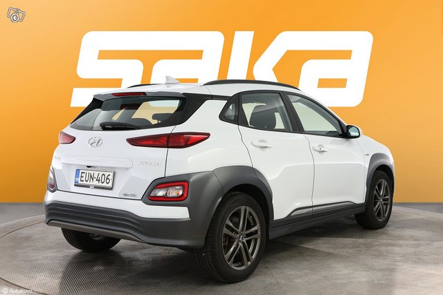 Hyundai KONA 8