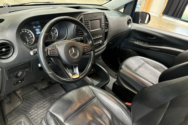 Mercedes-Benz Vito 6