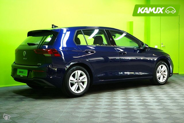 Volkswagen Golf 8