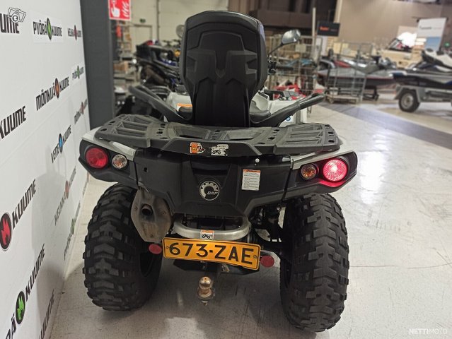 Can-Am Outlander Max 5