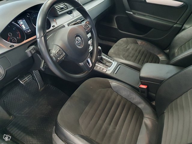 Volkswagen PASSAT 4