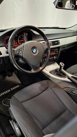 BMW 320 13