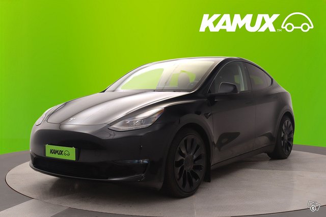 Tesla Model Y 6