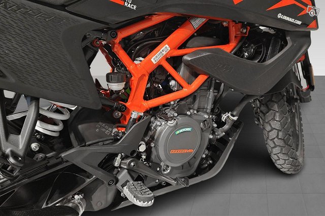 KTM 390 22