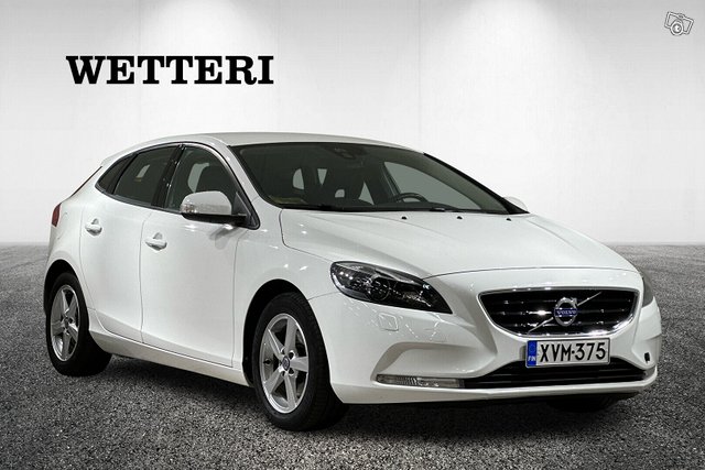 Volvo V40 3