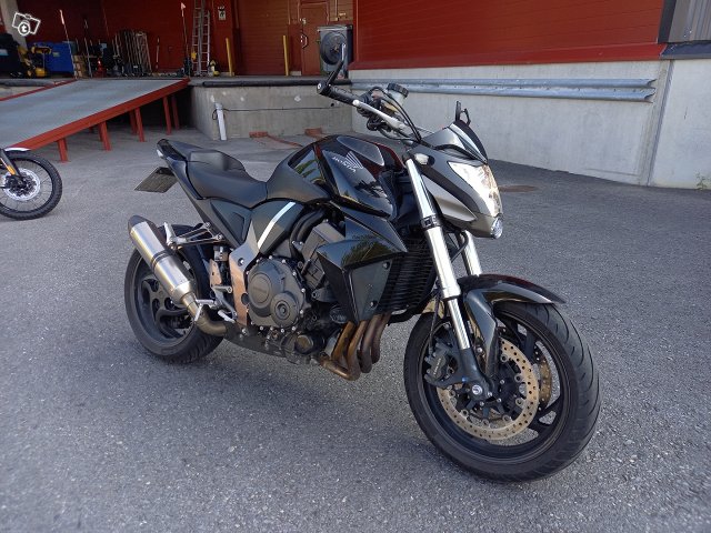 Honda CB 1