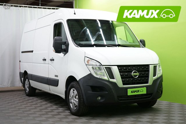 Nissan NV400