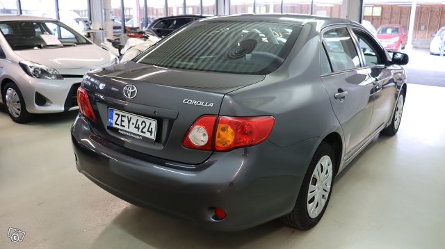 Toyota COROLLA 5