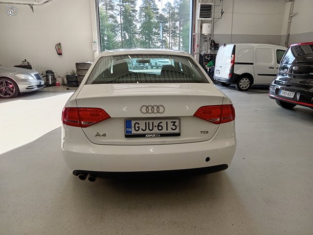 Audi A4 8