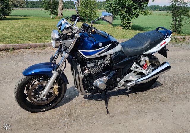 Suzuki GSX 1400, kuva 1