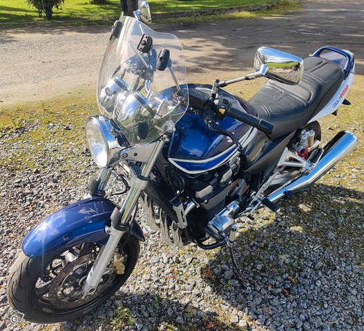 Suzuki GSX 1400 4