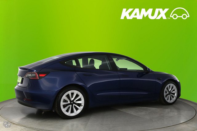 Tesla Model 3 2