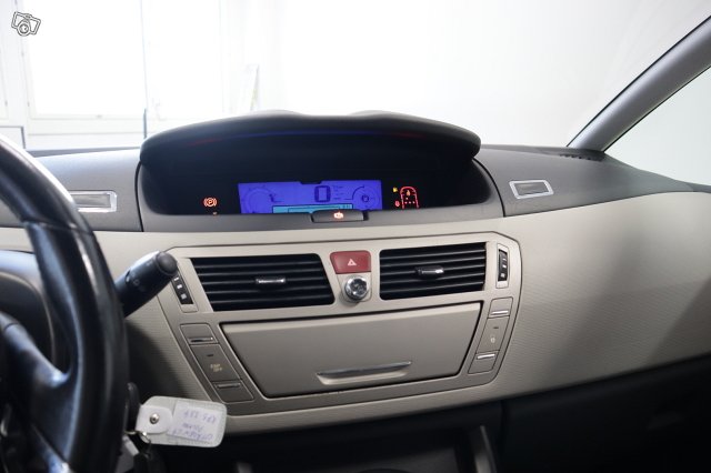 Citroen Grand C4 Picasso 12