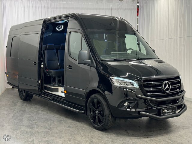 Mercedes-Benz Sprinter 4