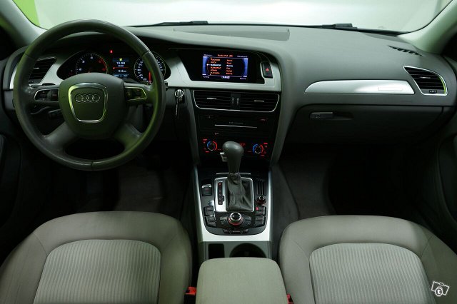 Audi A4 8