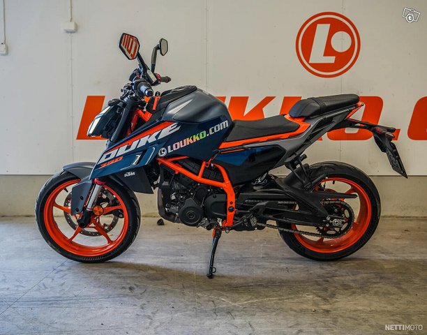 KTM 390 2