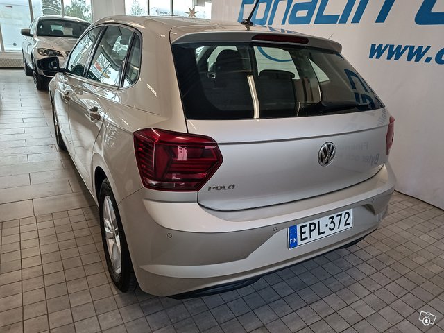 Volkswagen Polo 2