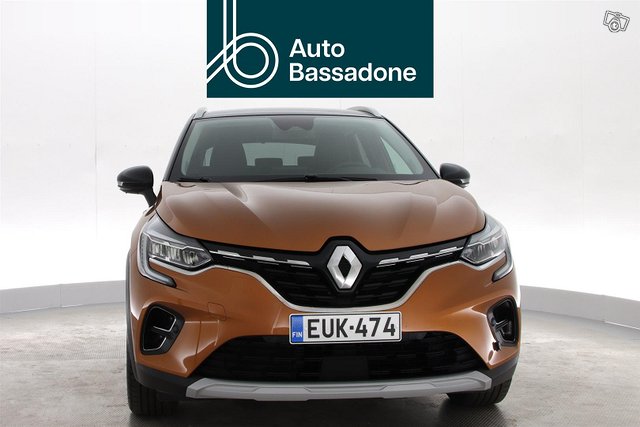 RENAULT Captur 8