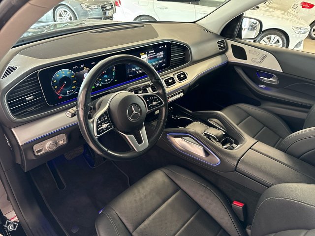 Mercedes-Benz GLE 7