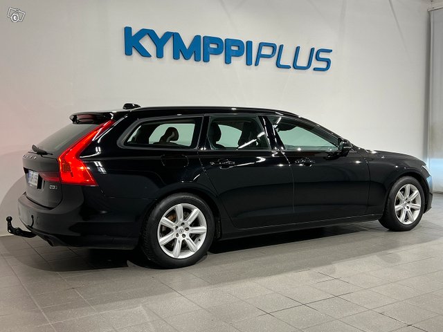 Volvo V90 4