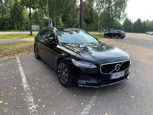 Volvo V90 1